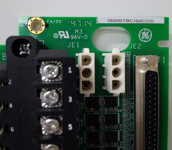 لوحة دائرة التحكم GE Fanuc IS200TBCIS2CCD