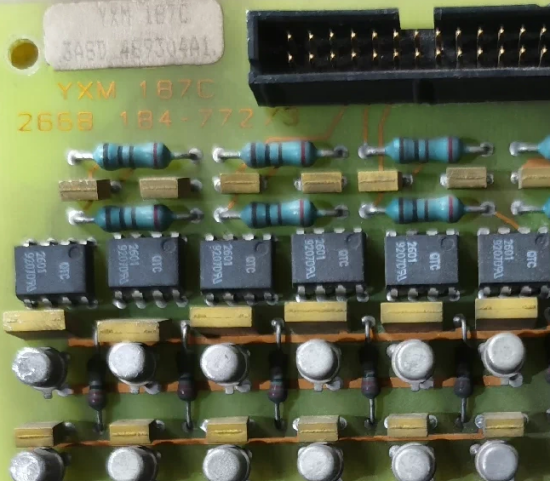 لوحة دائرة ABB 3ASD489304A1 YXM187C l/0