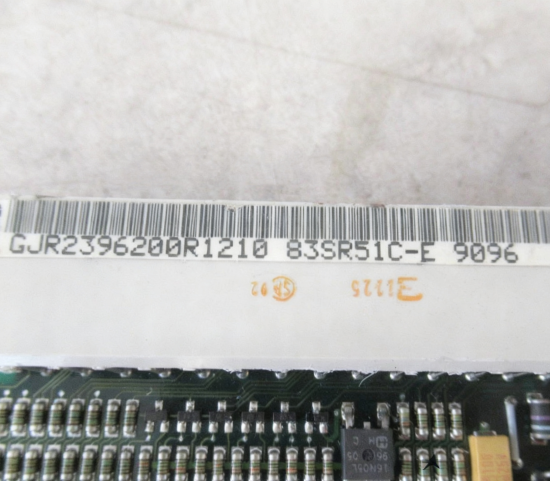 وحدة التحكم ABB 83SR51C-E GJR2396200R1210